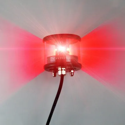 FEU LED SERIE 580 TOUT HORIZON ROUGE 360° Boitier noir